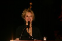 Caroline Rhea